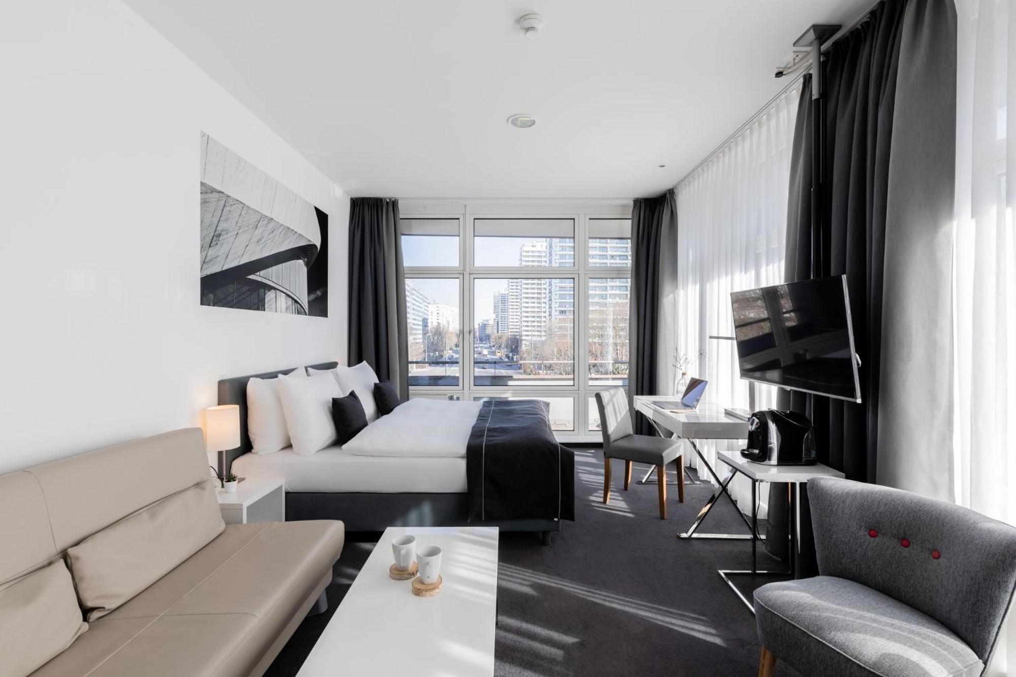 ซีเล็ค โฮเทล เบอร์ลิน เยนดาร์เมนมาร์คท์ Hotel ภายนอก รูปภาพ