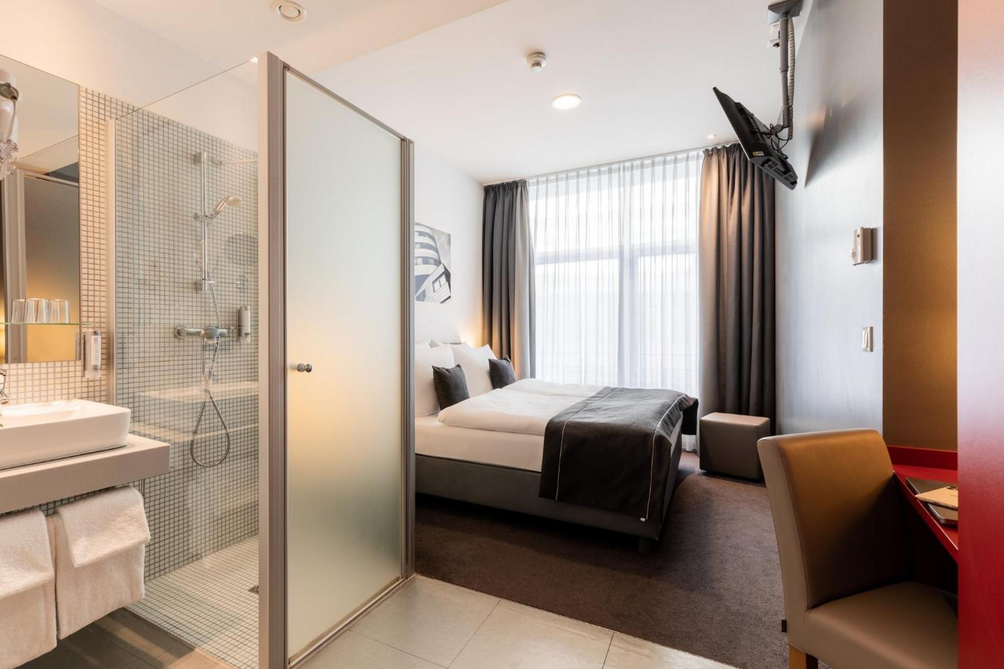 ซีเล็ค โฮเทล เบอร์ลิน เยนดาร์เมนมาร์คท์ Hotel ภายนอก รูปภาพ