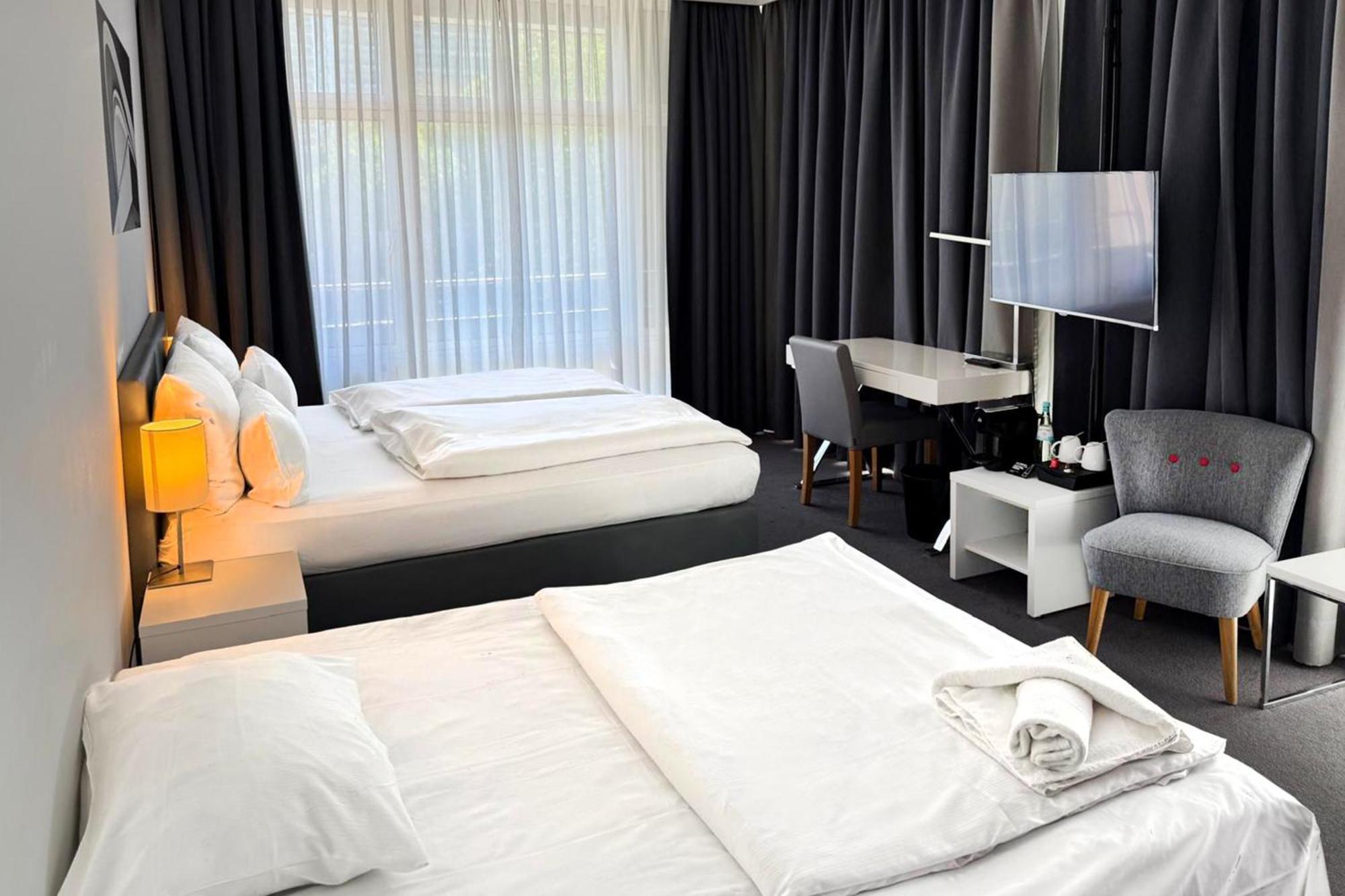 ซีเล็ค โฮเทล เบอร์ลิน เยนดาร์เมนมาร์คท์ Hotel ภายนอก รูปภาพ