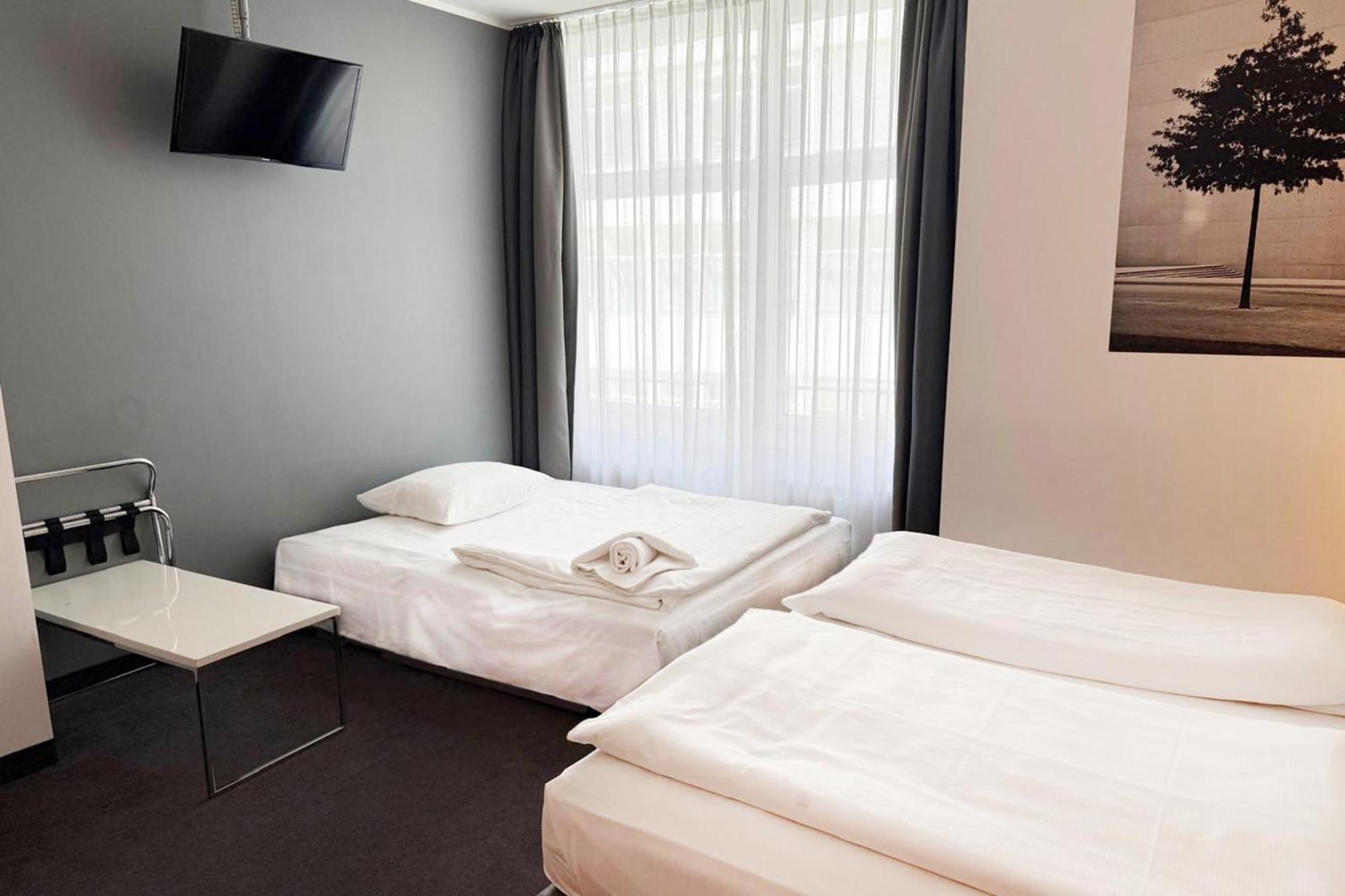 ซีเล็ค โฮเทล เบอร์ลิน เยนดาร์เมนมาร์คท์ Hotel ภายนอก รูปภาพ